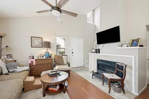 5644 Cedar Creek Dr, Benbrook, TX 76109 - Photo 2