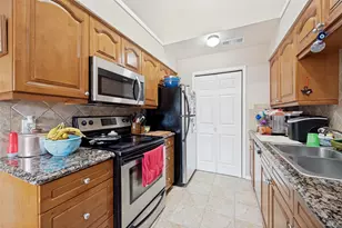 5644 Cedar Creek Dr, Benbrook, TX 76109 - Photo 4