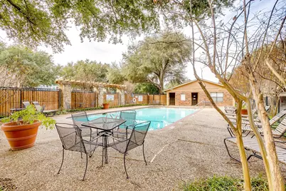 5644 Cedar Creek Drive, Benbrook, TX 76109 - Photo 8