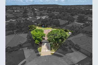 112 Bullava Court, Crowley, TX 76036 - Photo 34