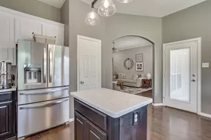 112 Bullava Ct, Crowley, TX 76036 - Photo 12