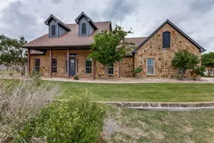 5584 Justine Pl, Fort Worth, TX 76126 - Photo 1