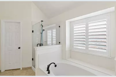 8008 Springmoss Drive, Plano, TX 75025 - Photo 16