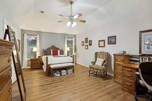 511 N Hardeman Cir, Justin, TX 76247 - Photo 14