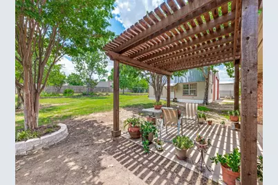 511 N Hardeman Circle, Justin, TX 76247 - Photo 20