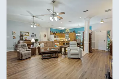 511 N Hardeman Circle, Justin, TX 76247 - Photo 2