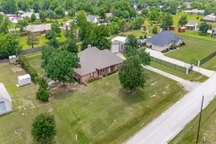 511 N Hardeman Cir, Justin, TX 76247 - Photo 28