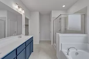 1233 Frio Dr, Springtown, TX 76082 - Photo 18