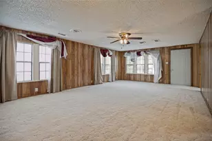 707 Cannon Dr, Euless, TX 76040 - Photo 8
