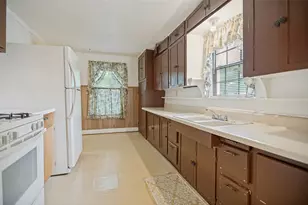 707 Cannon Dr, Euless, TX 76040 - Photo 10