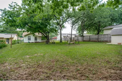 707 Cannon Drive, Euless, TX 76040 - Photo 22
