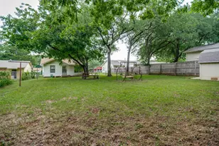 707 Cannon Dr, Euless, TX 76040 - Photo 22