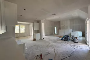 277 Zebrastone Way, Poolville, TX 76487 - Photo 8