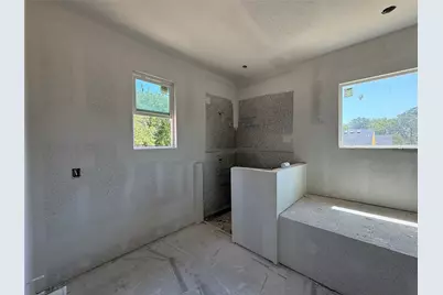 277 Zebrastone Way, Poolville, TX 76487 - Photo 8