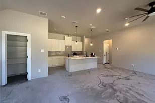 413 Smith Rd, Springtown, TX 76082 - Photo 8