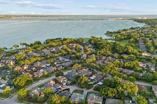 9105 Clearlake Dr, Rowlett, TX 75088 - Photo 36