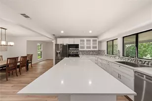 2127 Los Robles St, Grapevine, TX 76051 - Photo 14