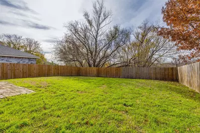 8453 Shallow Creek Drive, Fort Worth, TX 76179 - Photo 12