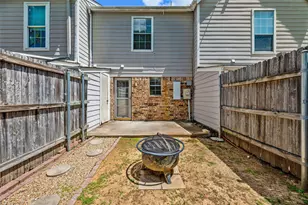 107 Churchill Ln, Euless, TX 76039 - Photo 24