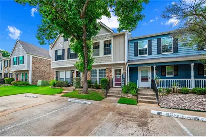 107 Churchill Lane, Euless, TX 76039 - Photo 2