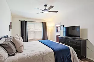 1043 Mustang Ct, Little Elm, TX 75068 - Photo 18