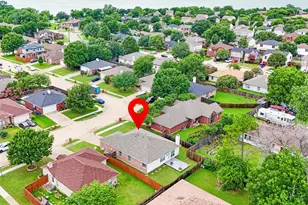 1043 Mustang Ct, Little Elm, TX 75068 - Photo 2