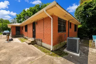 3023 Carpenter Ave, Dallas, TX 75215 - Photo 4