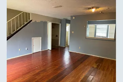 1366 Old Jamestown Court N, Dallas, TX 75217 - Photo 4