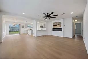 700 Capricorn St, Cedar Hill, TX 75104 - Photo 6
