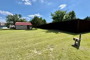 363 Willow Dr, Pottsboro, TX 75076 - Photo 16