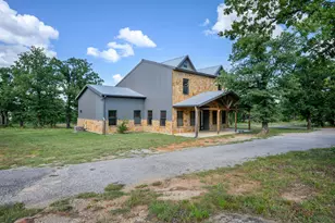 146 Julie Dr, Mineral Wells, TX 76067 - Photo 26