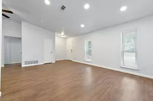 2615 Jewell Dr, Arlington, TX 76016 - Photo 6