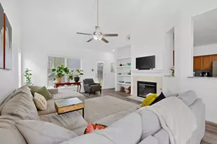 9756 Old Field Dr, McKinney, TX 75072 - Photo 6