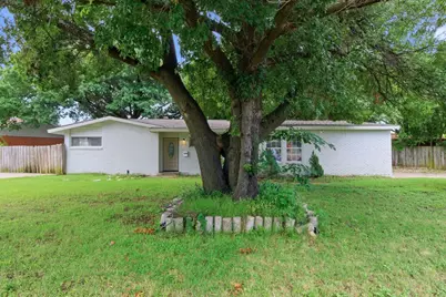 2204 Dunloe Avenue, Dallas, TX 75228 - Photo 2