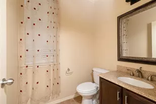 2722 Hyde Park Dr, Grand Prairie, TX 75050 - Photo 10