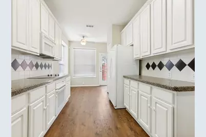 4640 Sunnybrook Drive, Plano, TX 75093 - Photo 8