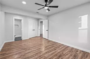 8423 Glen Regal Dr, Dallas, TX 75243 - Photo 8