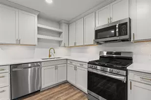 8423 Glen Regal Dr, Dallas, TX 75243 - Photo 4
