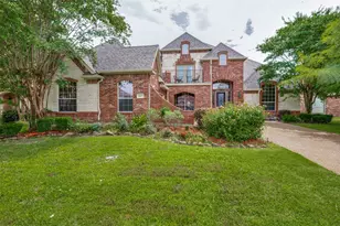 9617 Peach Tree Ln, Rowlett, TX 75089 - Photo 2