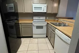 9829 Walnut St, Dallas, TX 75243 - Photo 4