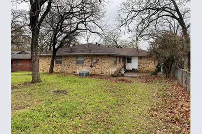 2110 Navajo Street, Denton, TX 76209 - Photo 16