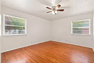 2110 Navajo St, Denton, TX 76209 - Photo 8