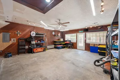 1307 S Westador Drive, Arlington, TX 76015 - Photo 30