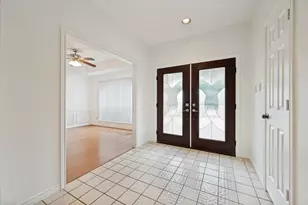 7028 Nicki St, Dallas, TX 75252 - Photo 4
