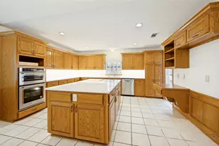 7028 Nicki St, Dallas, TX 75252 - Photo 10