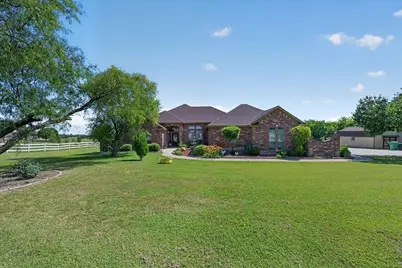 5530 N Interstate Highway 45, Ennis, TX 75119 - Photo 1
