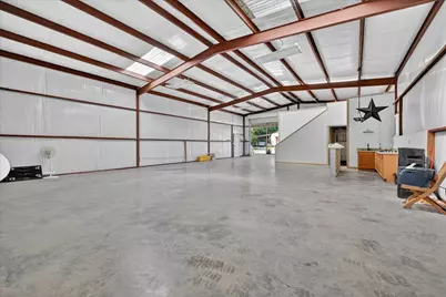 5530 N Interstate Highway 45, Ennis, TX 75119 - Photo 32