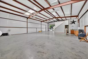 5530 N Interstate Hwy 45, Ennis, TX 75119 - Photo 32
