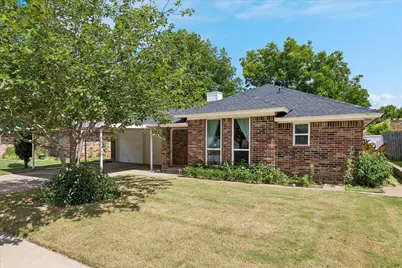 1129 W Hills Terrace, Saginaw, TX 76179 - Photo 1
