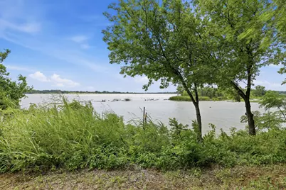 3300 Sunrise Court, Granbury, TX 76048 - Photo 10